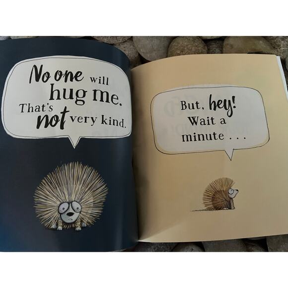 3 SCHOLASTIC PAPERBACK BOOKS - Picture 8 of 8